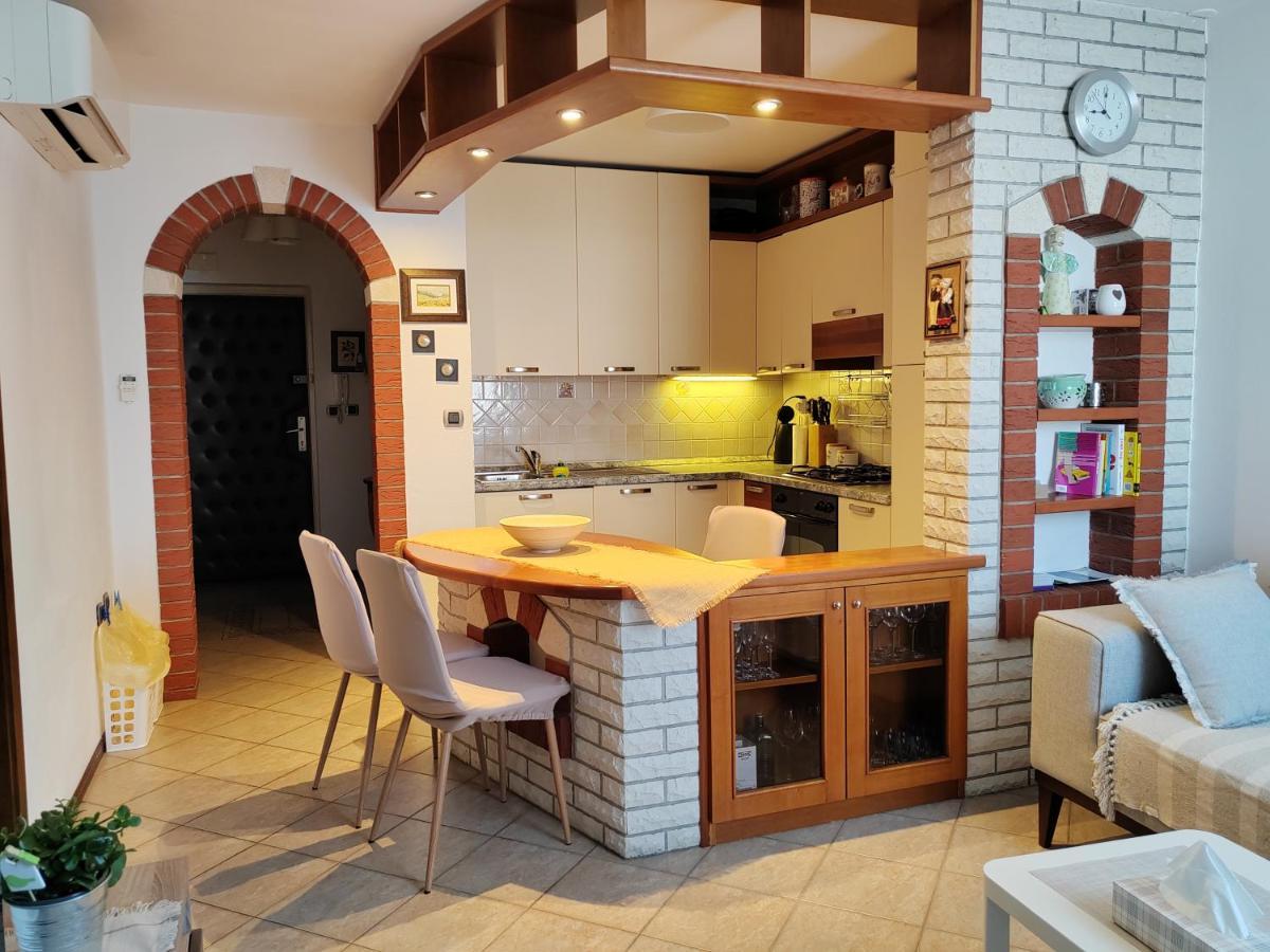 App Mirjana Apartman Novigrad Istria Kültér fotó
